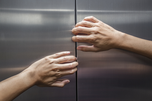 Can You Run Out Of Oxygen In An Elevator?