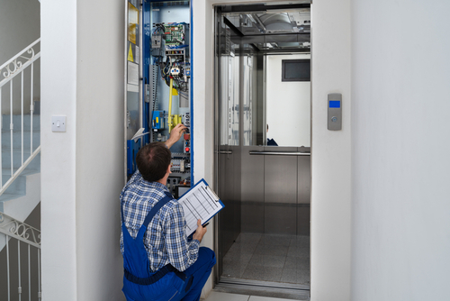 When To Call A Lift Repair Company?
